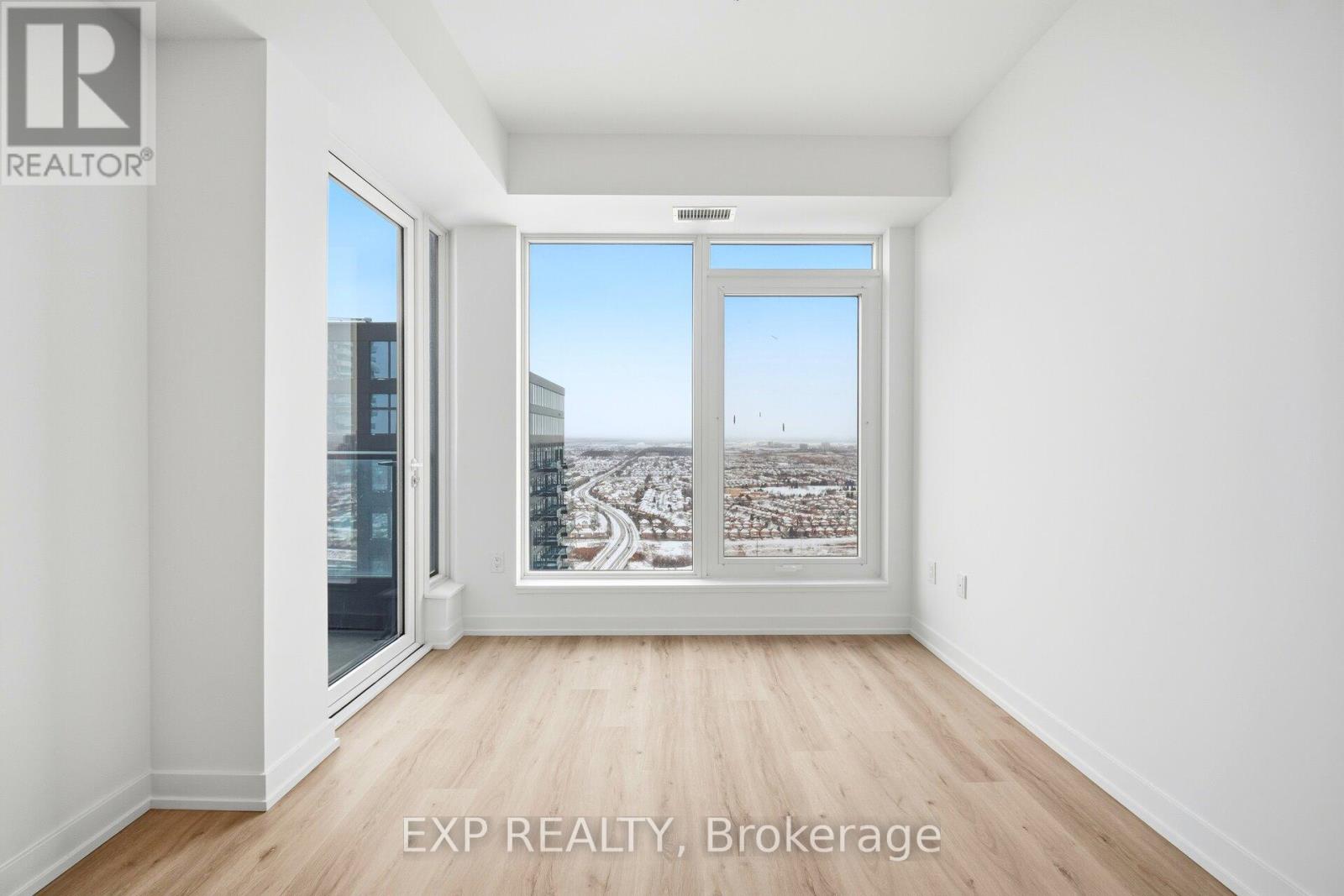 3802 - 395 Square One Drive, Mississauga, Ontario  L5B 0P6 - Photo 13 - W12653906