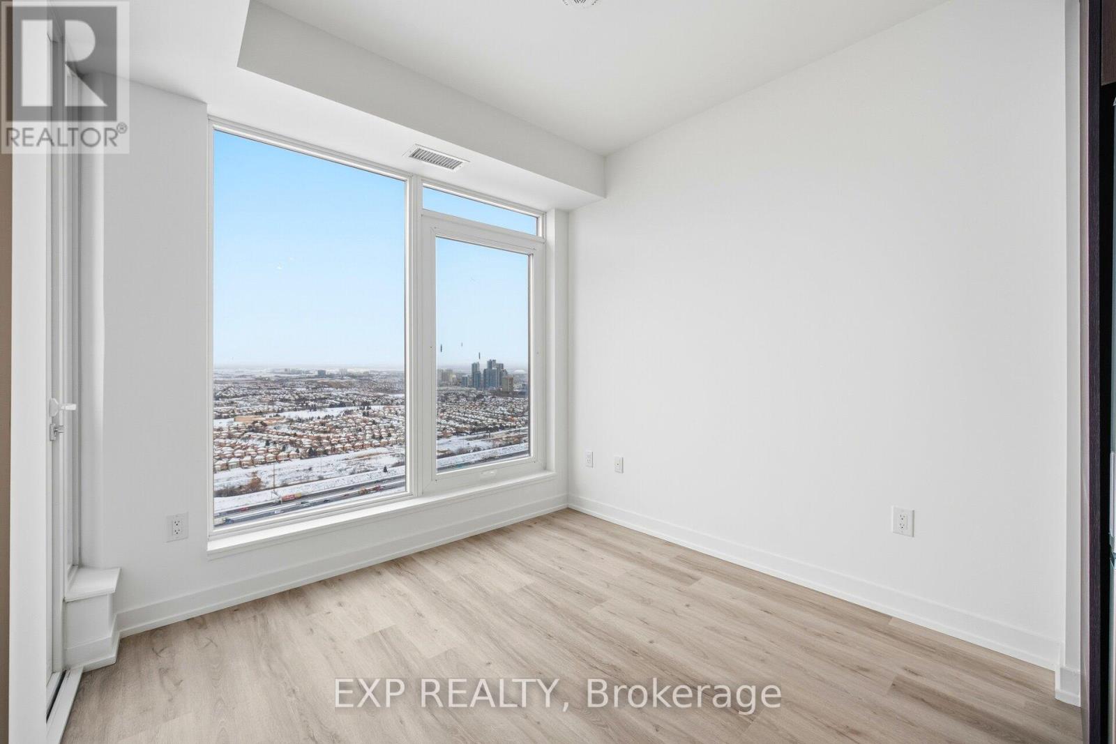 3802 - 395 Square One Drive, Mississauga, Ontario  L5B 0P6 - Photo 14 - W12653906