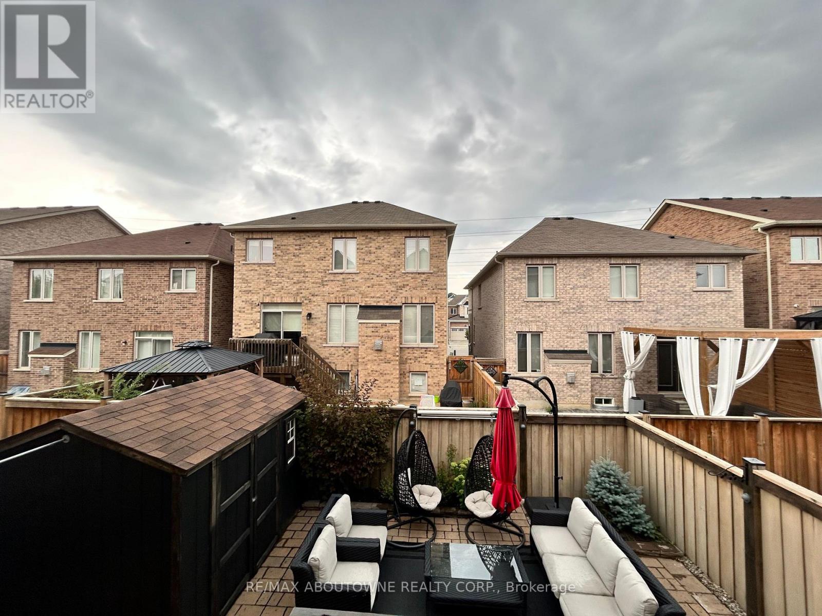 371 Hincks Drive, Milton, Ontario  L9T 8T9 - Photo 21 - W12653910