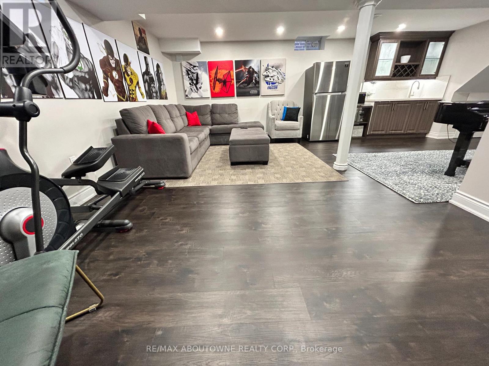 371 Hincks Drive, Milton, Ontario  L9T 8T9 - Photo 8 - W12653910