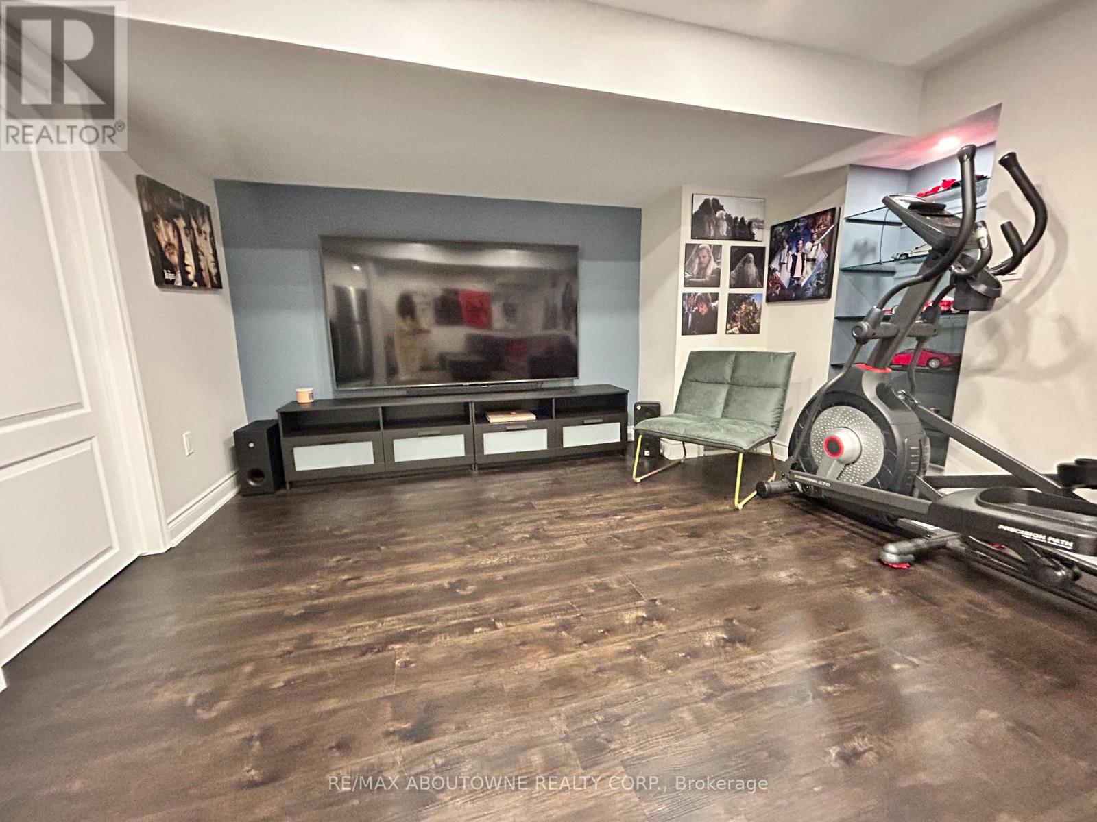 371 Hincks Drive, Milton, Ontario  L9T 8T9 - Photo 9 - W12653910