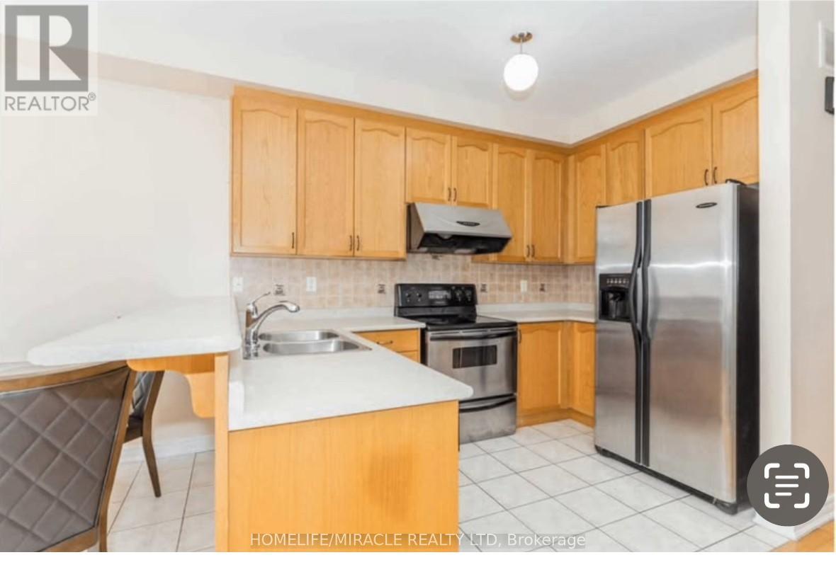 21 Palm Tree Road, Brampton, Ontario  L6V 4N9 - Photo 7 - W12653912