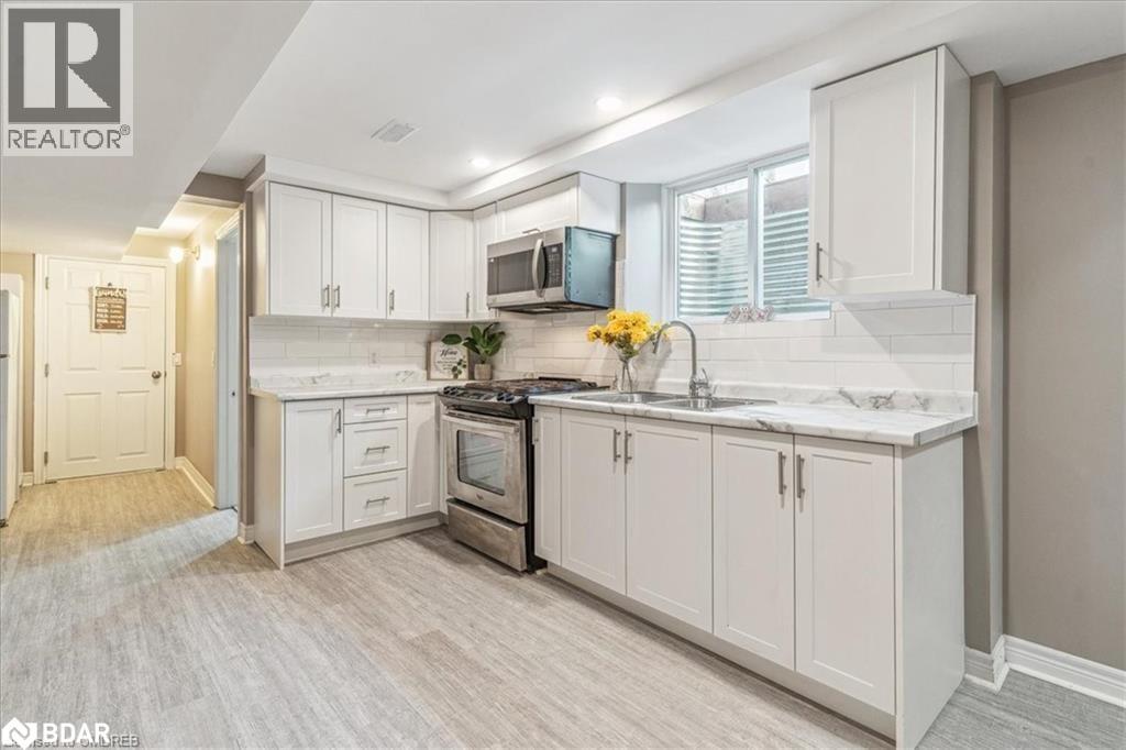 10 Westdale Drive Unit# Lower, St. Catharines, Ontario  L2S 2R8 - Photo 3 - 40787523