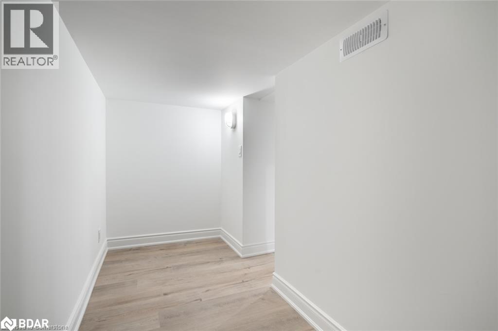 1 Edward Street Unit# Lower, Hamilton, Ontario  L8L 2V2 - Photo 9 - 40791980