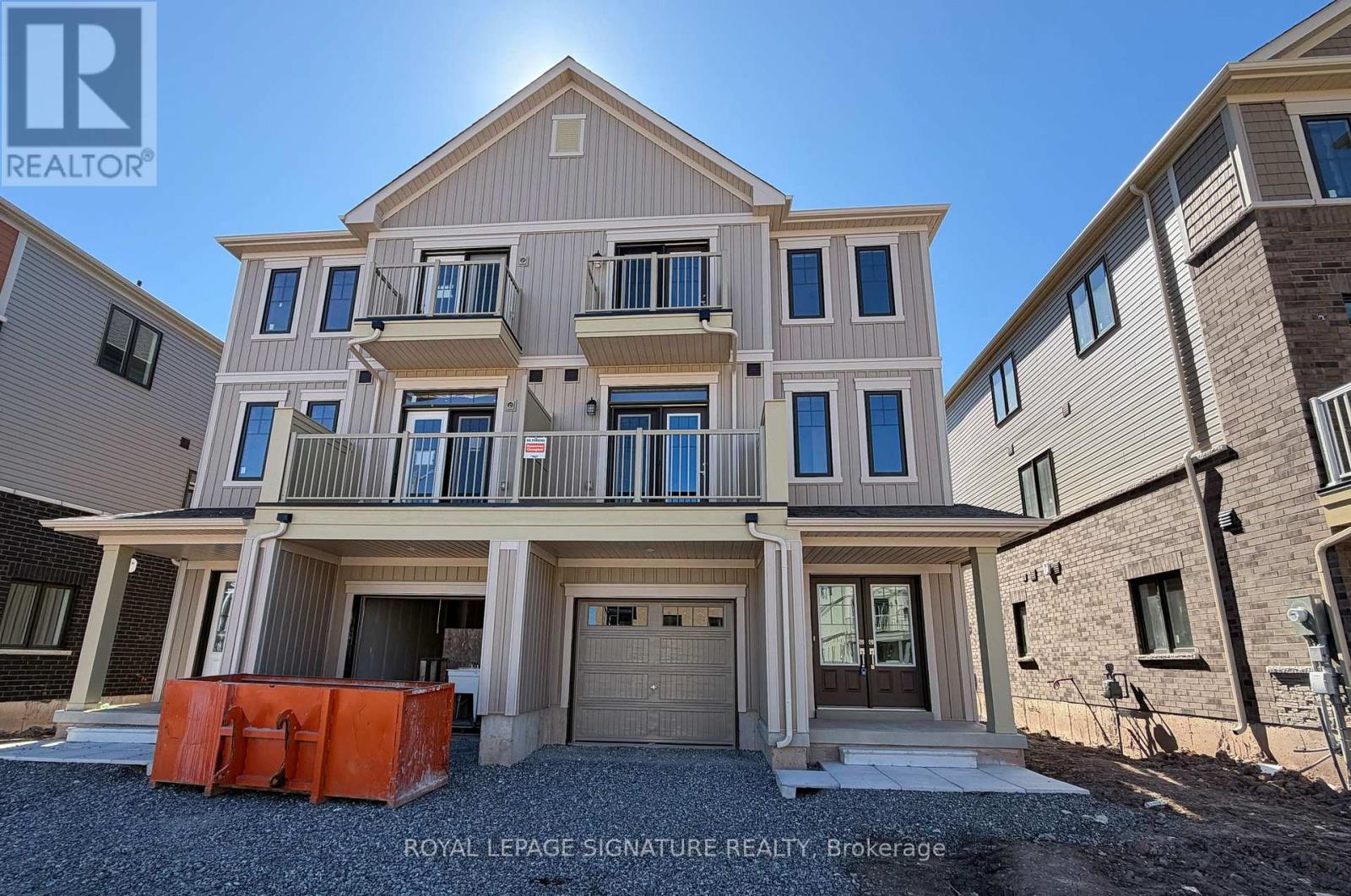 29 Pogie Drive, Welland, Ontario  L3B 0P2 - Photo 3 - X12653898