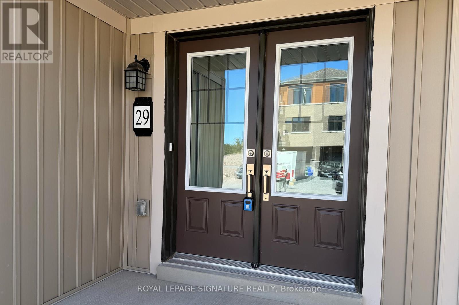 29 Pogie Drive, Welland, Ontario  L3B 0P2 - Photo 5 - X12653898