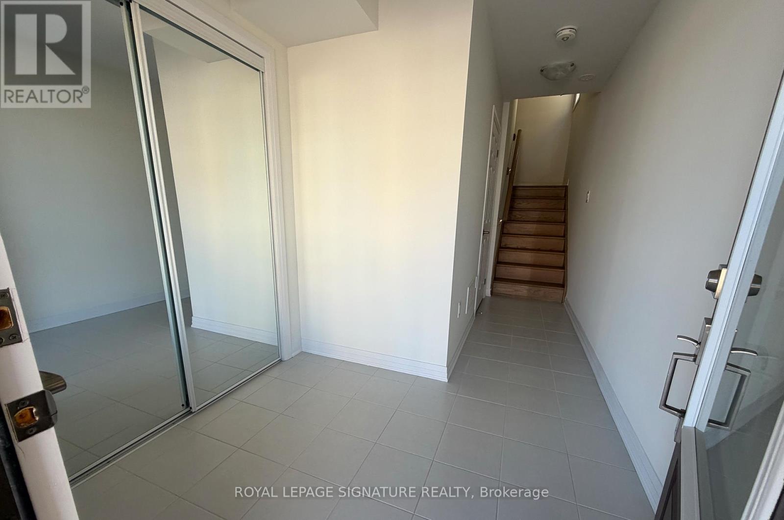 29 Pogie Drive, Welland, Ontario  L3B 0P2 - Photo 6 - X12653898