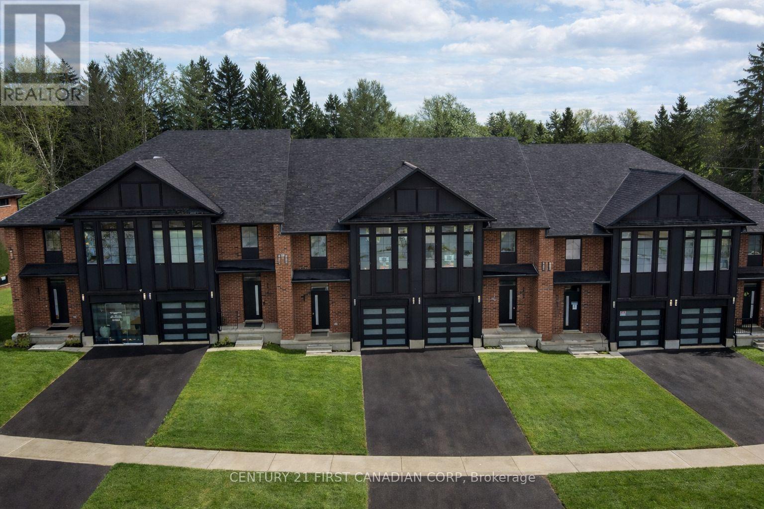 6913 HEATHWOODS AVENUE, London South, Ontario