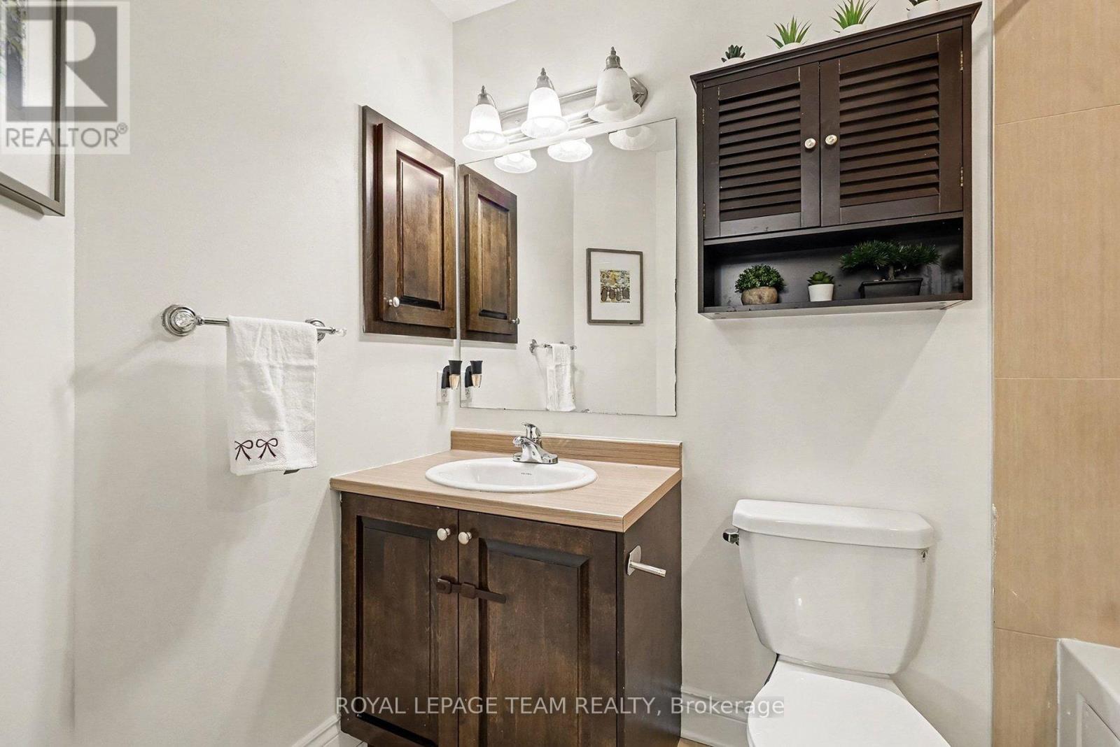 145 Desmond Trudeau Drive, Arnprior, Ontario  K7S 3G9 - Photo 14 - X12653962