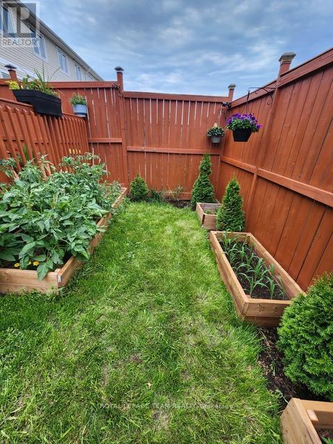 145 Desmond Trudeau Drive, Arnprior, Ontario  K7S 3G9 - Photo 33 - X12653962