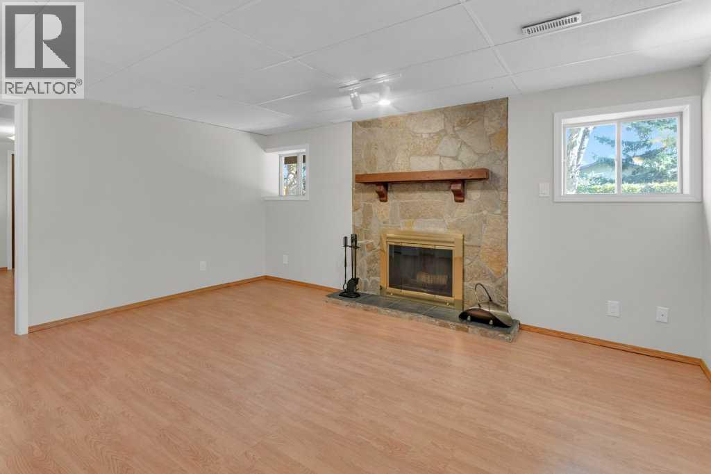 88 Bermondsey Crescent Nw, Calgary, Alberta  T3K 1W2 - Photo 19 - A2264269