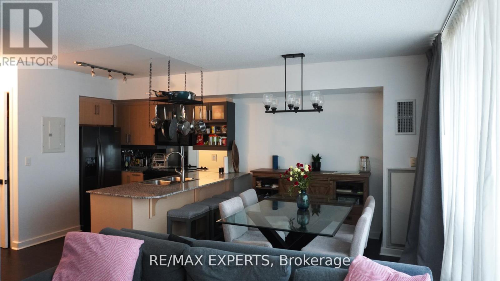 M30 - 350 Wellington Street W, Toronto, Ontario  M5V 3W9 - Photo 23 - C12653974