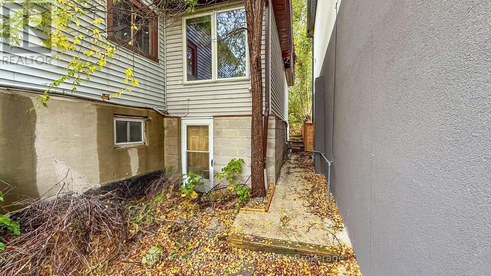 143 Kalmar Avenue, Toronto, Ontario  M1N 3G6 - Photo 9 - E12653920