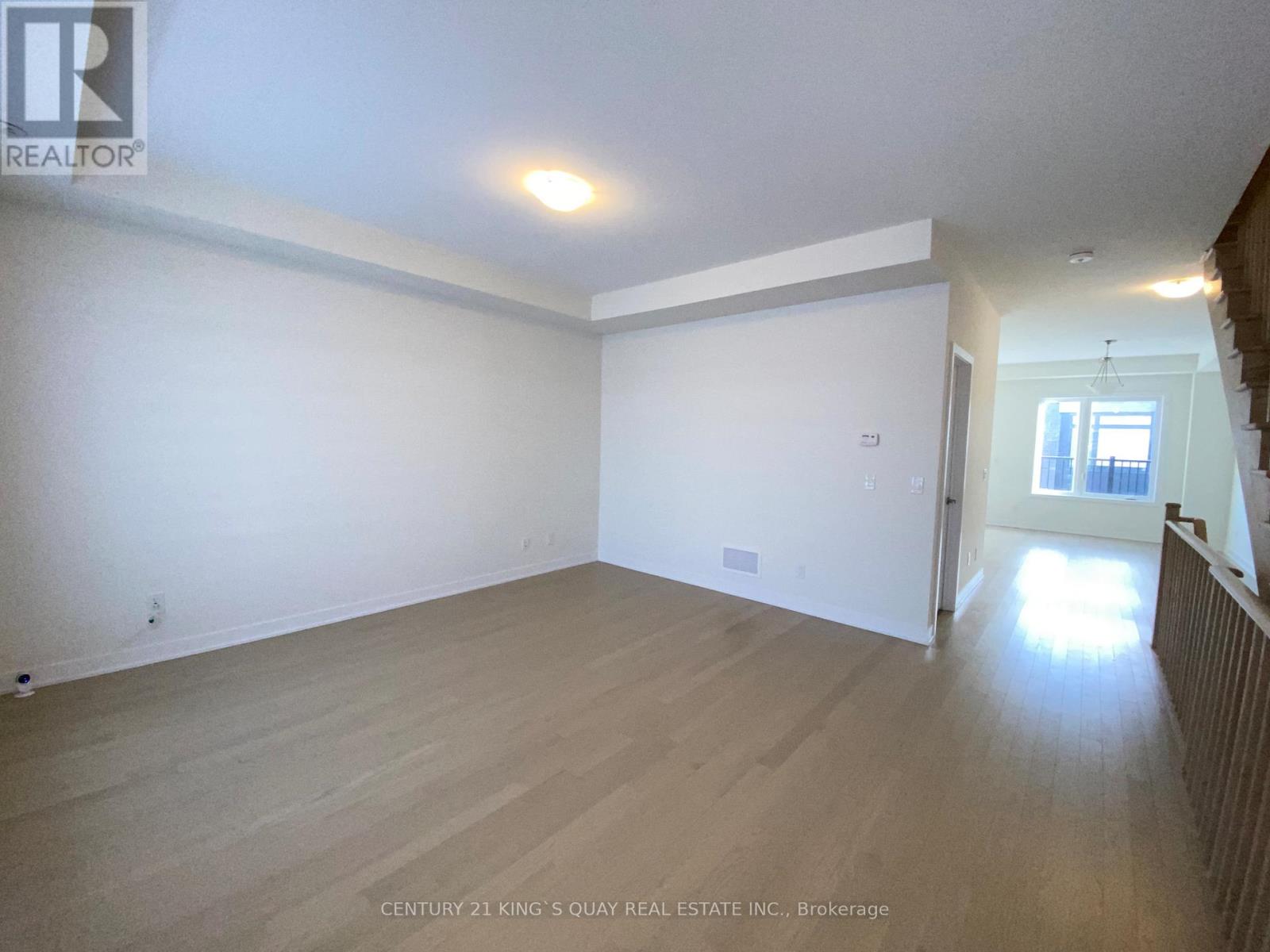 89 York Downs Boulevard, Markham, Ontario  L6C 3M8 - Photo 13 - N12653976