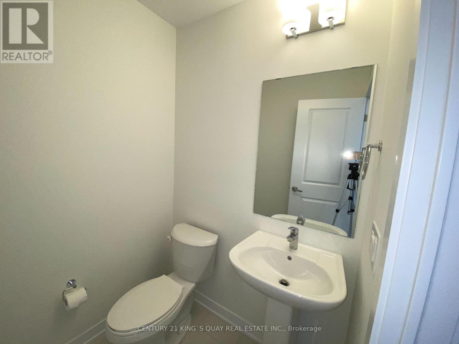 89 York Downs Boulevard, Markham, Ontario  L6C 3M8 - Photo 25 - N12653976