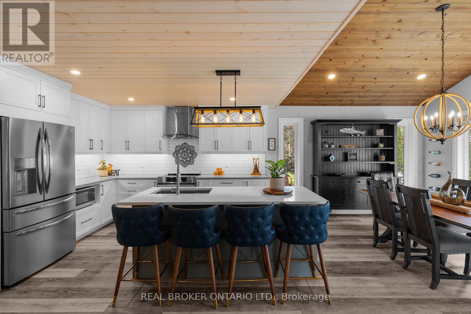 241 Eight Mile Point, Oro-Medonte, Ontario  L3V 6H1 - Photo 11 - S12653970