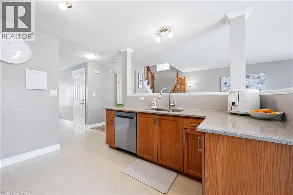 720 Black Cherry Street, Waterloo, Ontario  N2V 2P3 - Photo 13 - 40795379