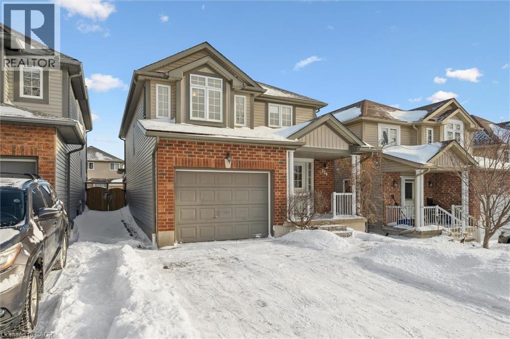 720 Black Cherry Street, Waterloo, Ontario  N2V 2P3 - Photo 3 - 40795379