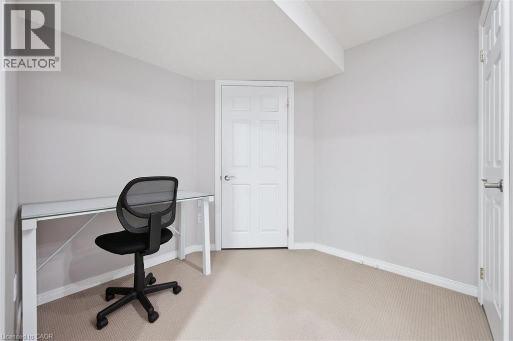 720 Black Cherry Street, Waterloo, Ontario  N2V 2P3 - Photo 36 - 40795379