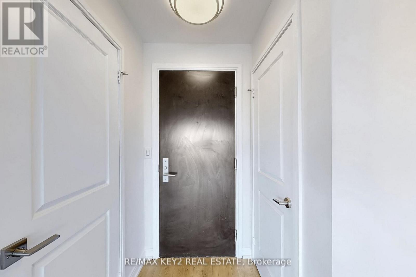 4201 - 50 Absolute Avenue, Mississauga, Ontario  L4Z 0A8 - Photo 2 - W12653926