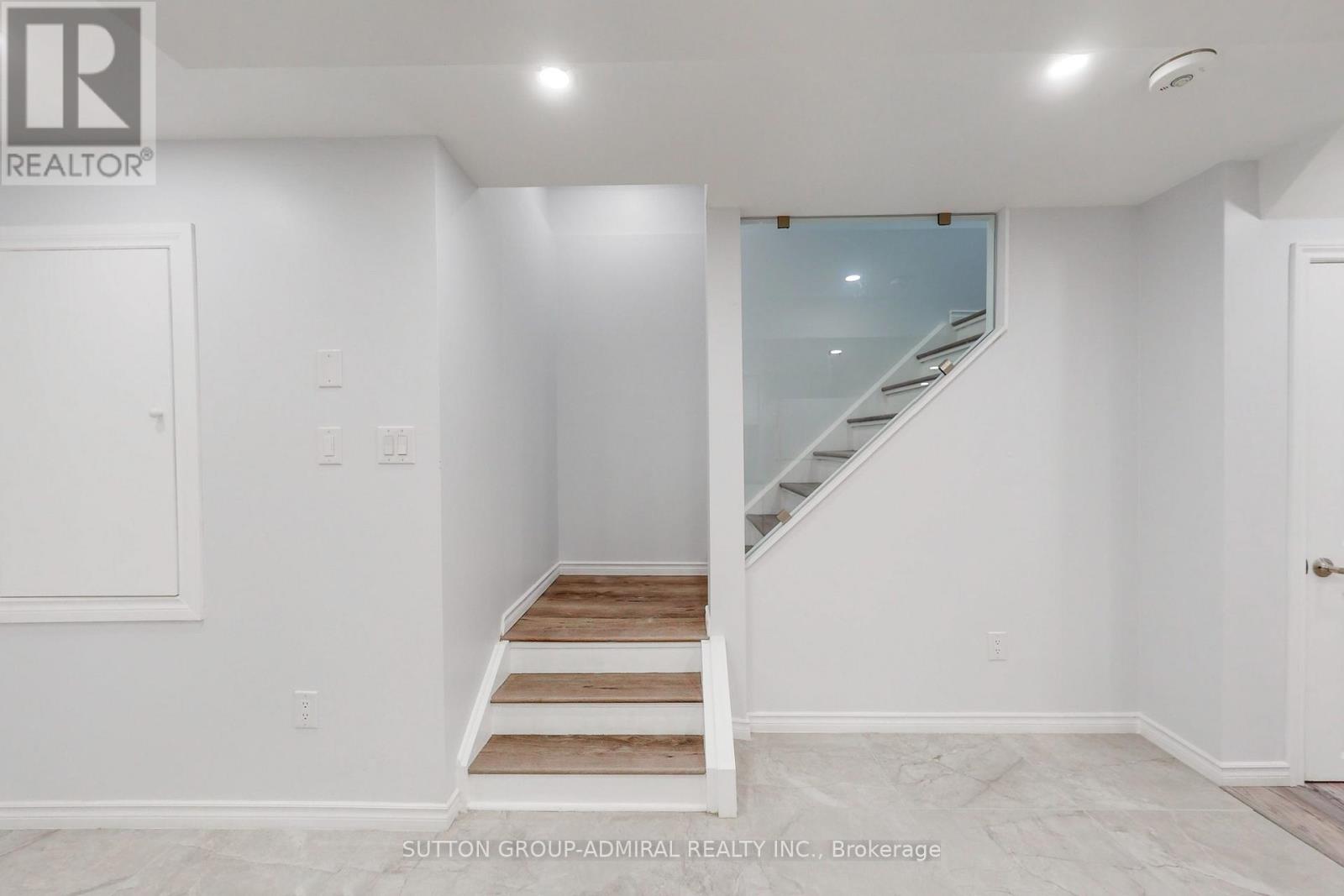 3 Cypress Point Street, Barrie, Ontario  L4N 5S4 - Photo 25 - S12364669