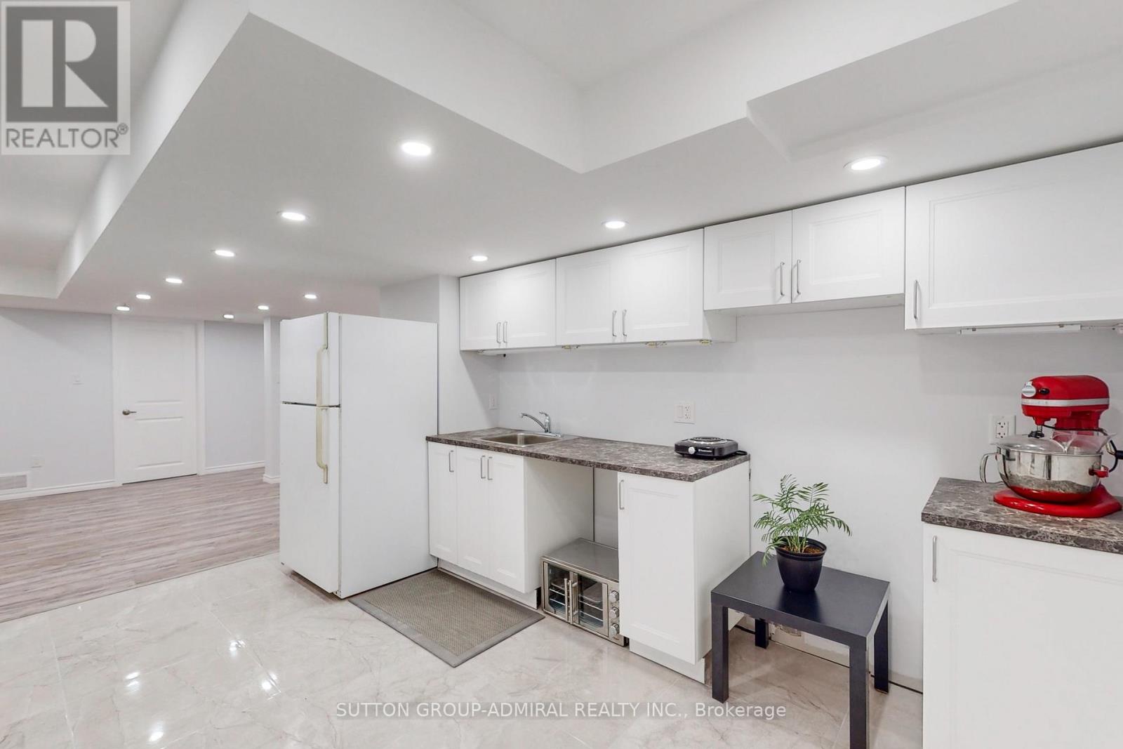 3 Cypress Point Street, Barrie, Ontario  L4N 5S4 - Photo 27 - S12364669