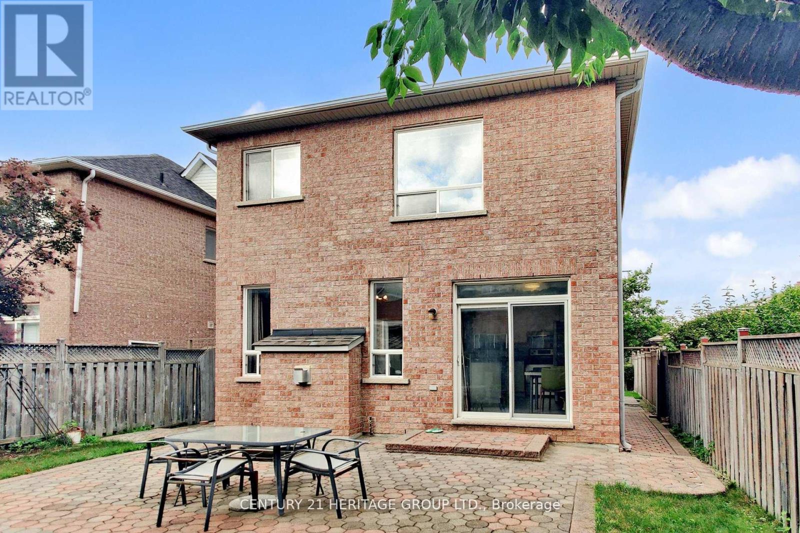 4 Sunnyvale Gate, Brampton, Ontario  L6S 6J3 - Photo 29 - W12387147