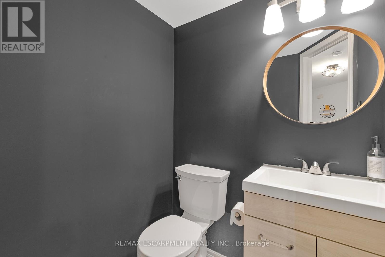 5 - 2015 Cleaver Avenue, Burlington, Ontario  L7M 4J7 - Photo 14 - W12467053