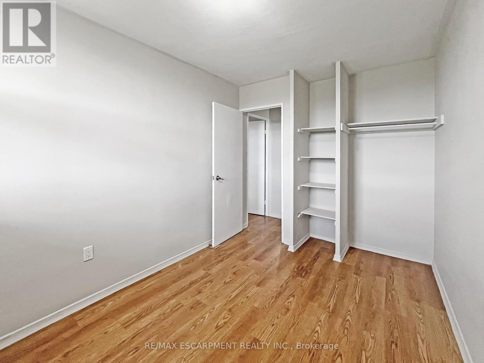 315 - 350 Quigley Road, Hamilton, Ontario  L8K 5N2 - Photo 12 - X12355903