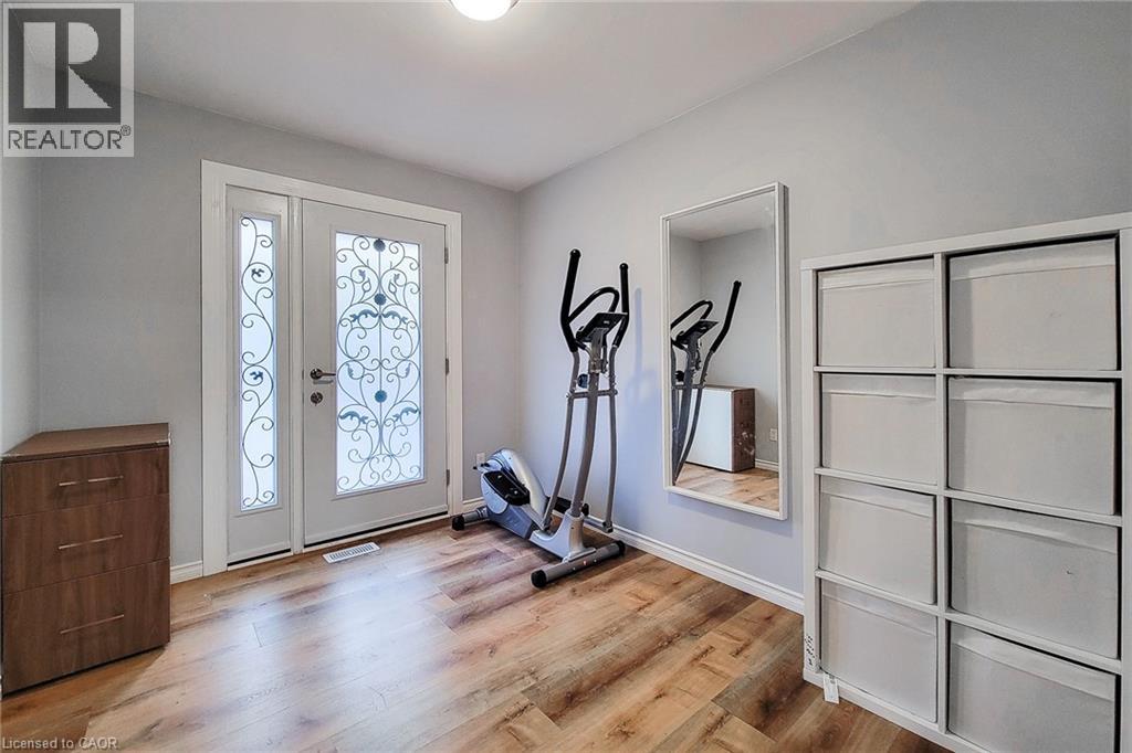 212 Grace Avenue, Hamilton, Ontario  L8H 3X3 - Photo 11 - 40792818