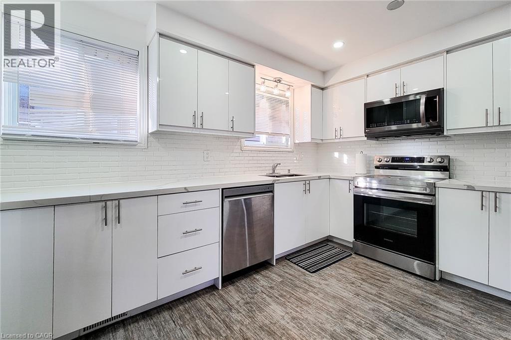 212 Grace Avenue, Hamilton, Ontario  L8H 3X3 - Photo 9 - 40792818