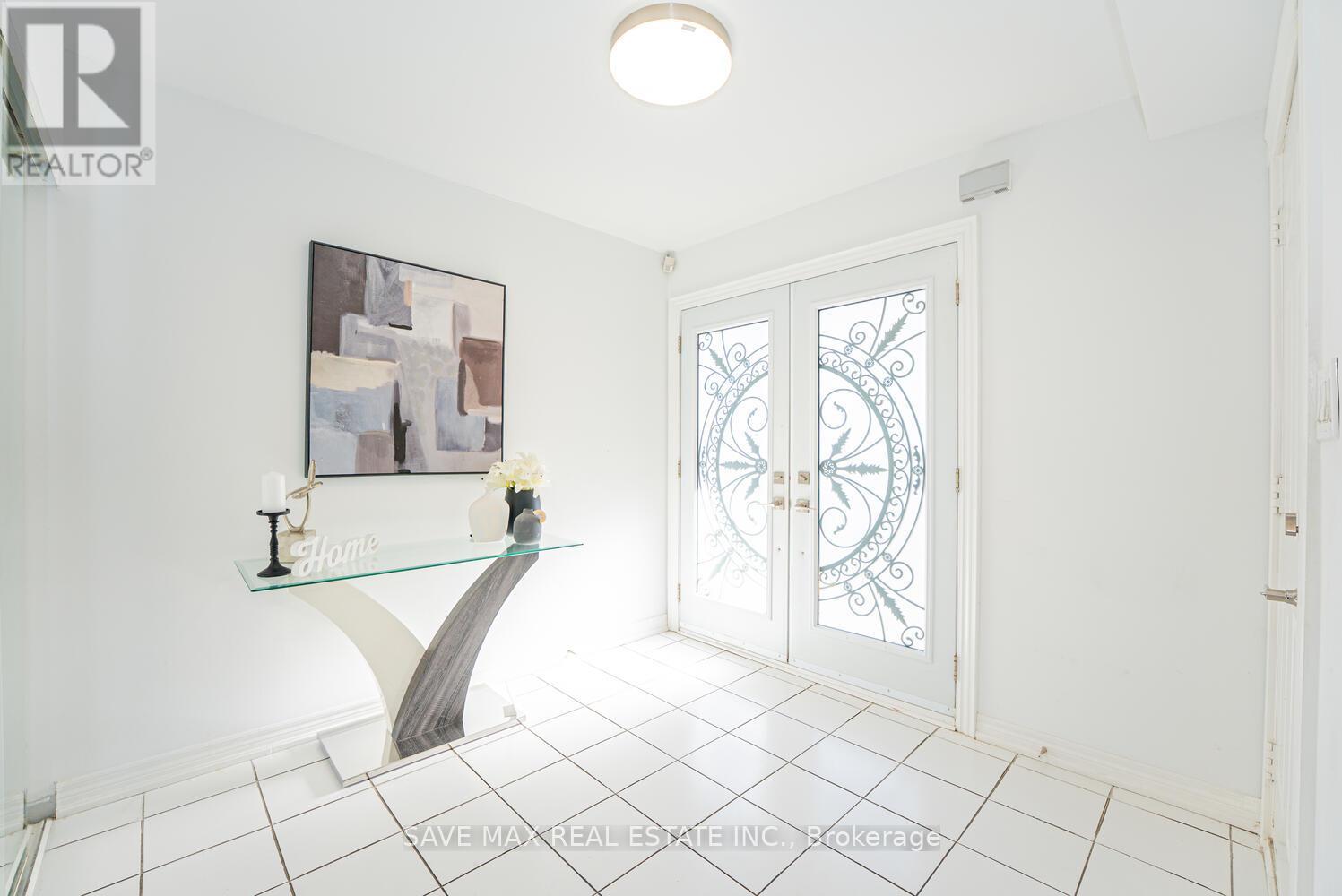 3645 Indigo Crescent, Mississauga, Ontario  L5N 7J1 - Photo 7 - W12653978