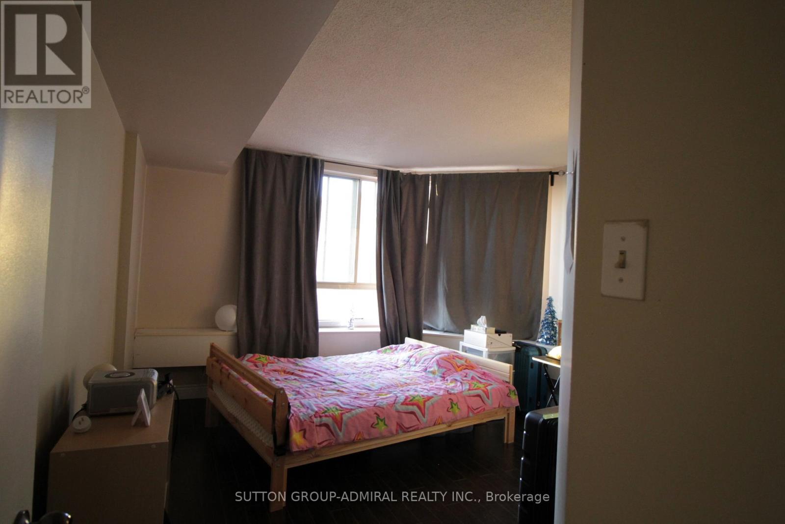 610 - 41 Markbrook Lane, Toronto, Ontario  M9V 5E6 - Photo 8 - W12654022