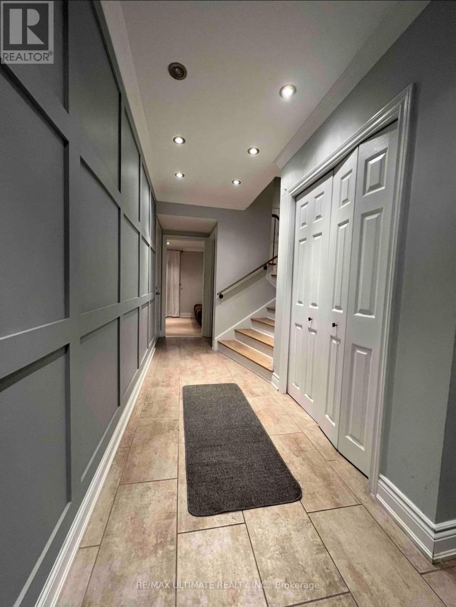 269 Bartley Bull Parkway, Brampton, Ontario  L6W 2L2 - Photo 5 - W12654026