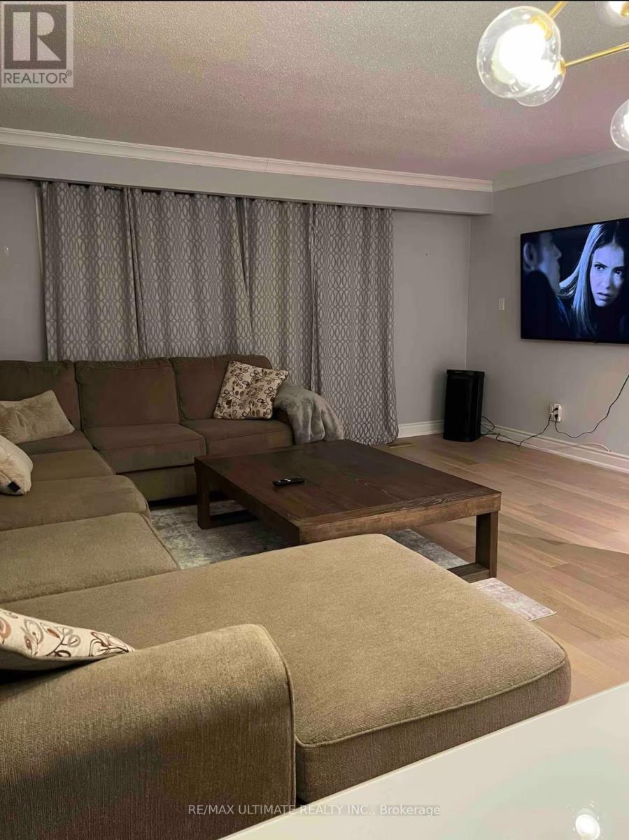 269 Bartley Bull Parkway, Brampton, Ontario  L6W 2L2 - Photo 9 - W12654026