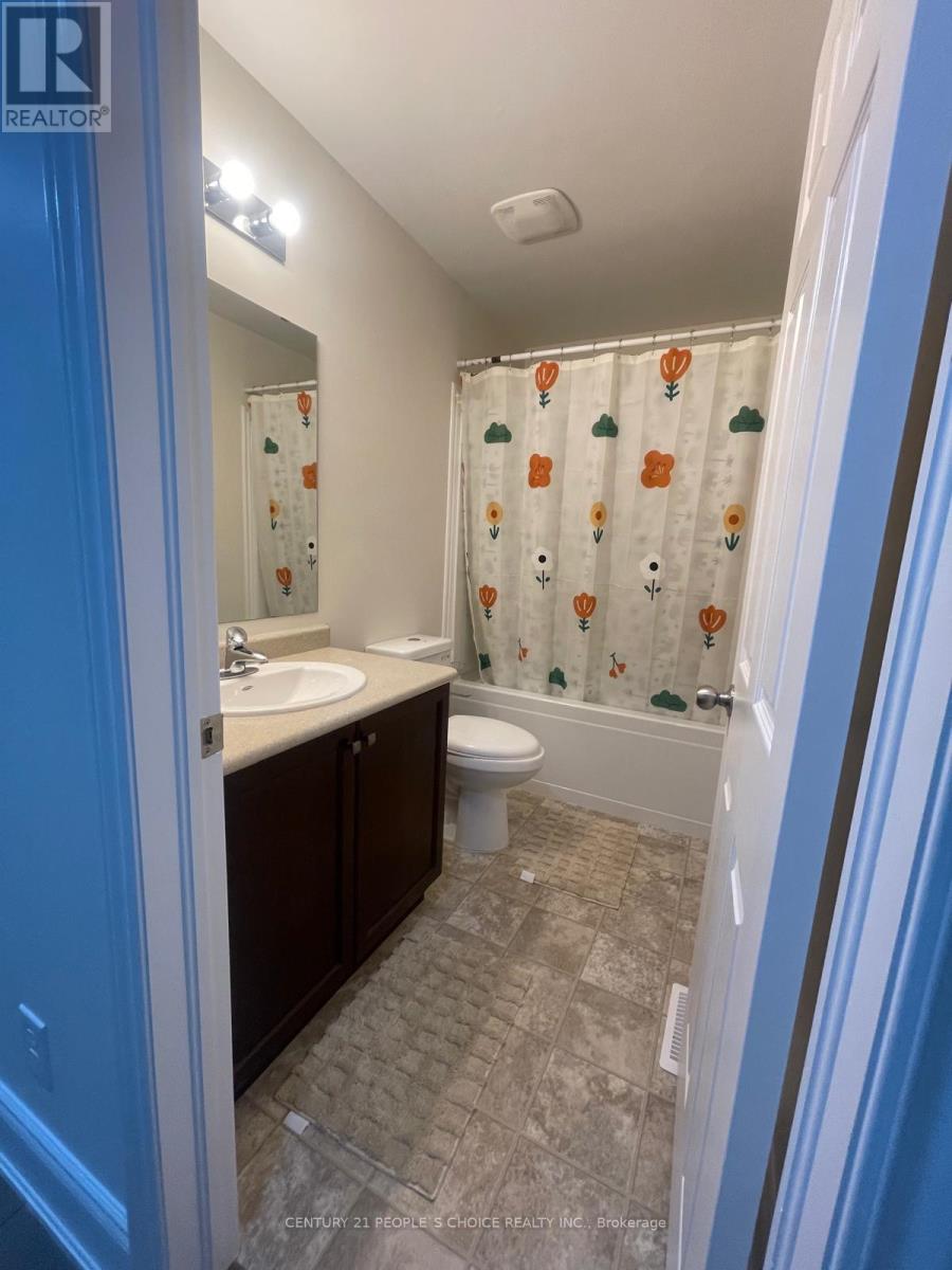 58 Renfrew Street, Kitchener, Ontario  N2R 1W6 - Photo 25 - X12654016