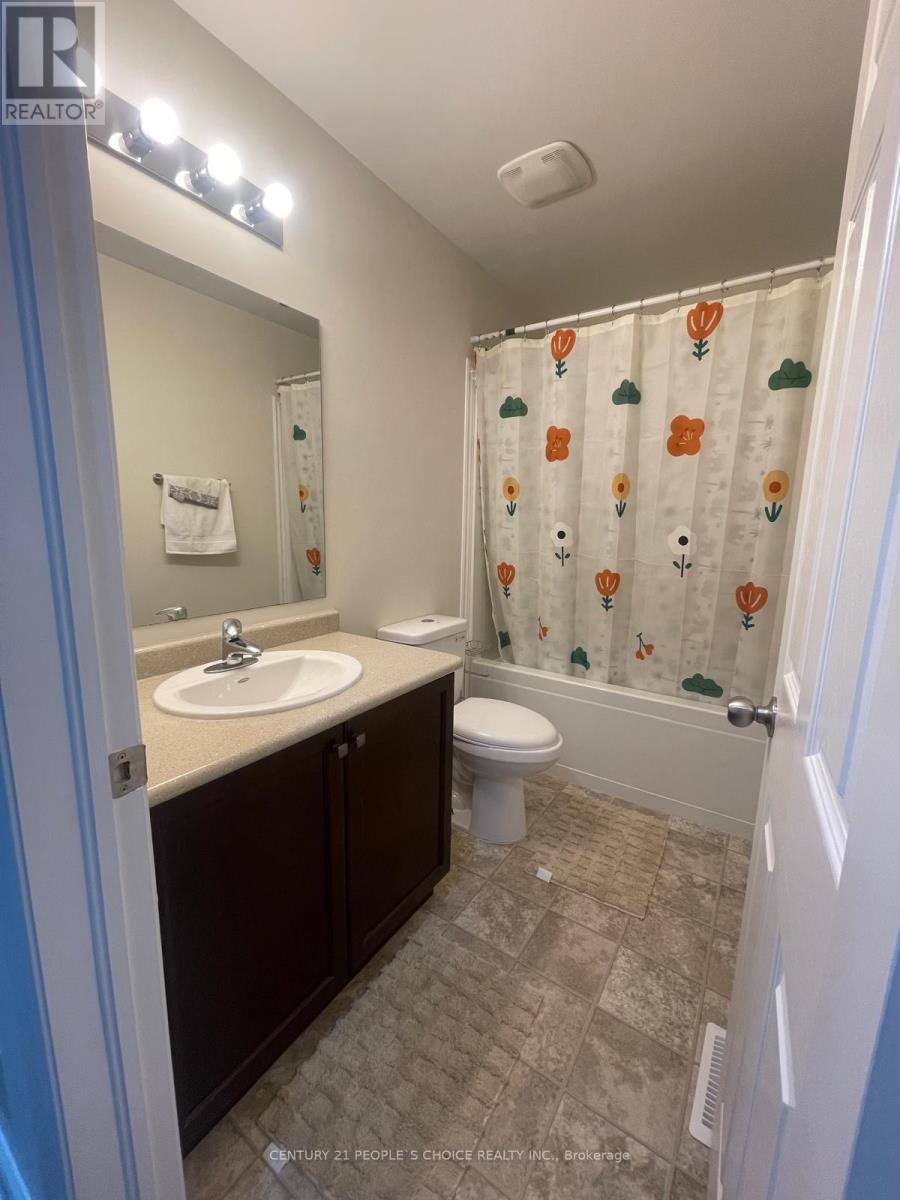 58 Renfrew Street, Kitchener, Ontario  N2R 1W6 - Photo 26 - X12654016