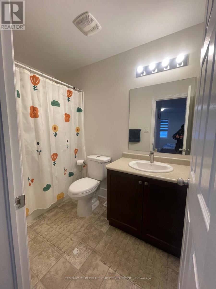 58 Renfrew Street, Kitchener, Ontario  N2R 1W6 - Photo 30 - X12654016