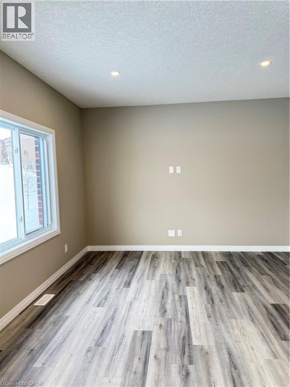 423 Woolwich Street, Waterloo, Ontario  N2K 0E8 - Photo 6 - 40795294