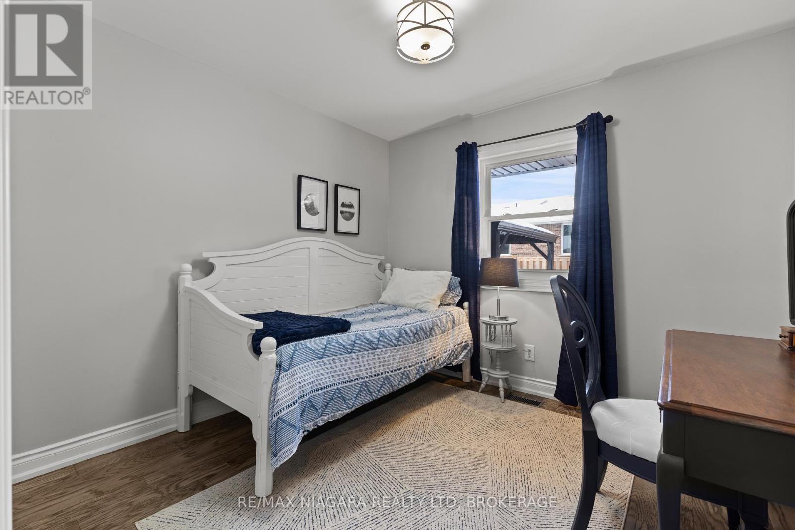 1164 Haist Road, Pelham (Fonthill), Ontario  L3B 5N5 - Photo 17 - X12654082