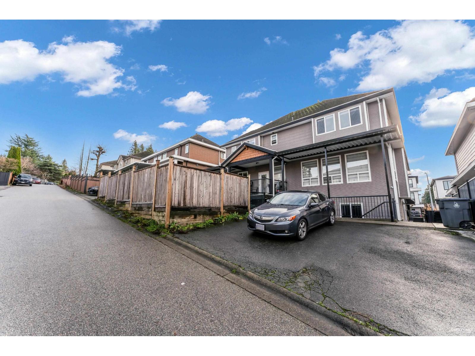 18011 63b Avenue, Surrey, British Columbia  V3S 4G1 - Photo 37 - R3075165