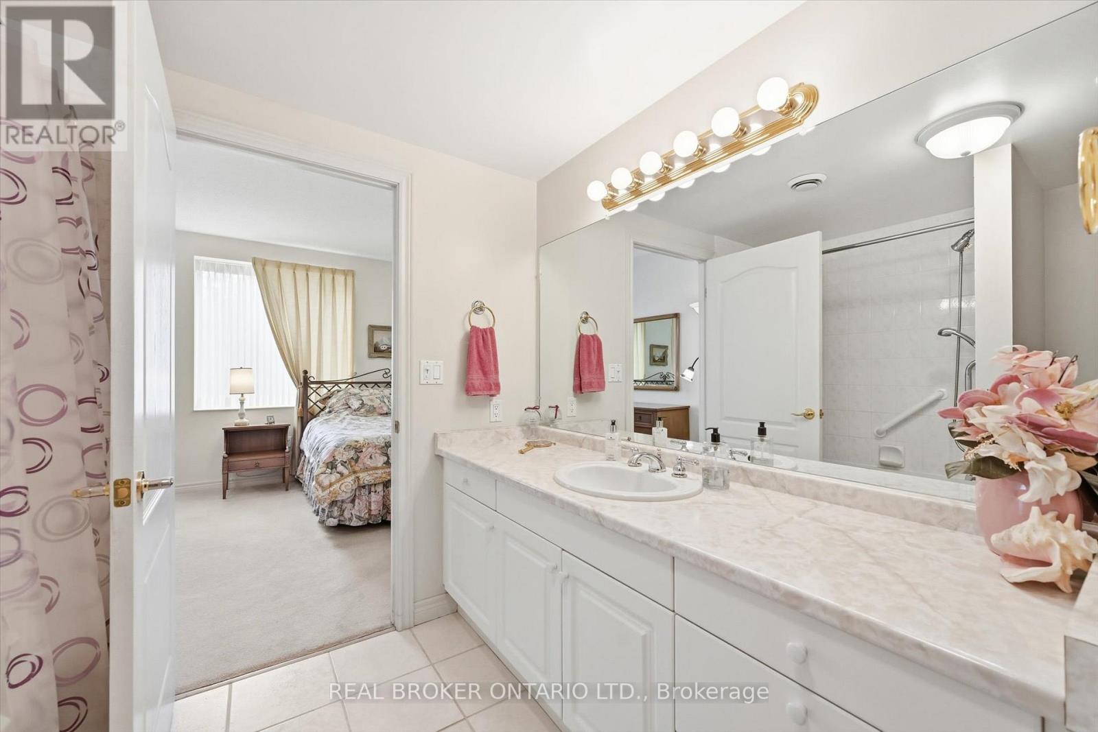 207 - 77 Governors Road, Hamilton, Ontario  L9H 7N8 - Photo 29 - X12494192