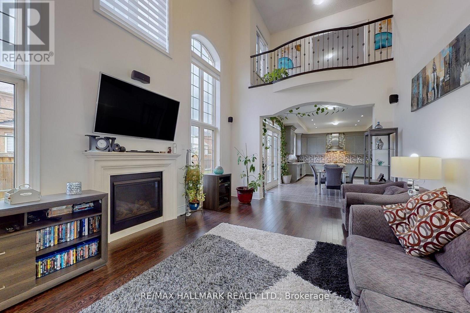 64 Chesney Crescent, Vaughan, Ontario  L4H 4A5 - Photo 12 - N12654054