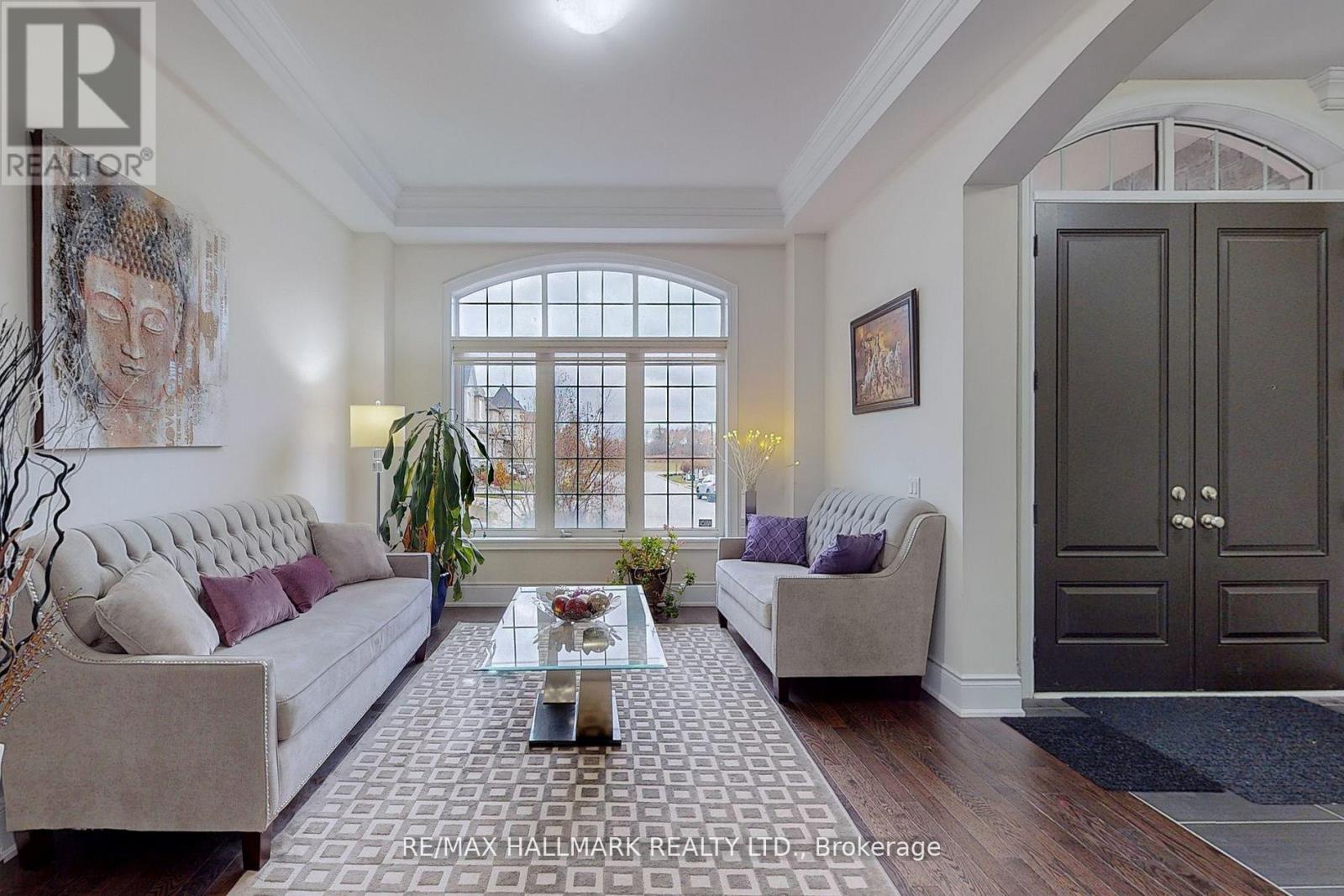 64 Chesney Crescent, Vaughan, Ontario  L4H 4A5 - Photo 4 - N12654054