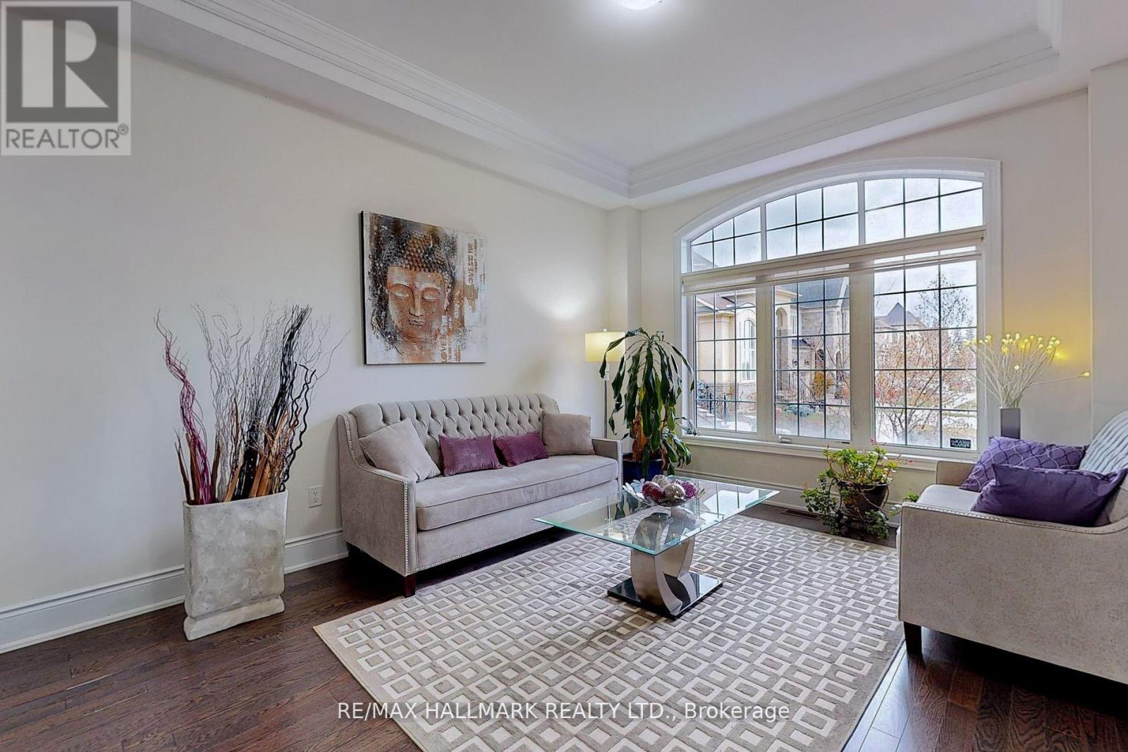 64 Chesney Crescent, Vaughan, Ontario  L4H 4A5 - Photo 5 - N12654054