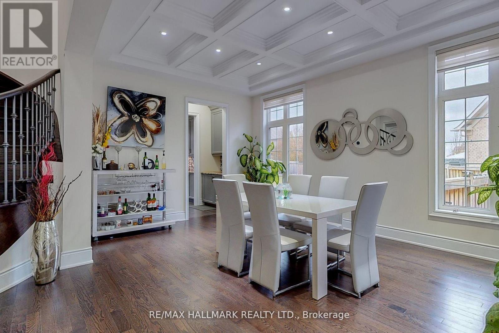 64 Chesney Crescent, Vaughan, Ontario  L4H 4A5 - Photo 9 - N12654054