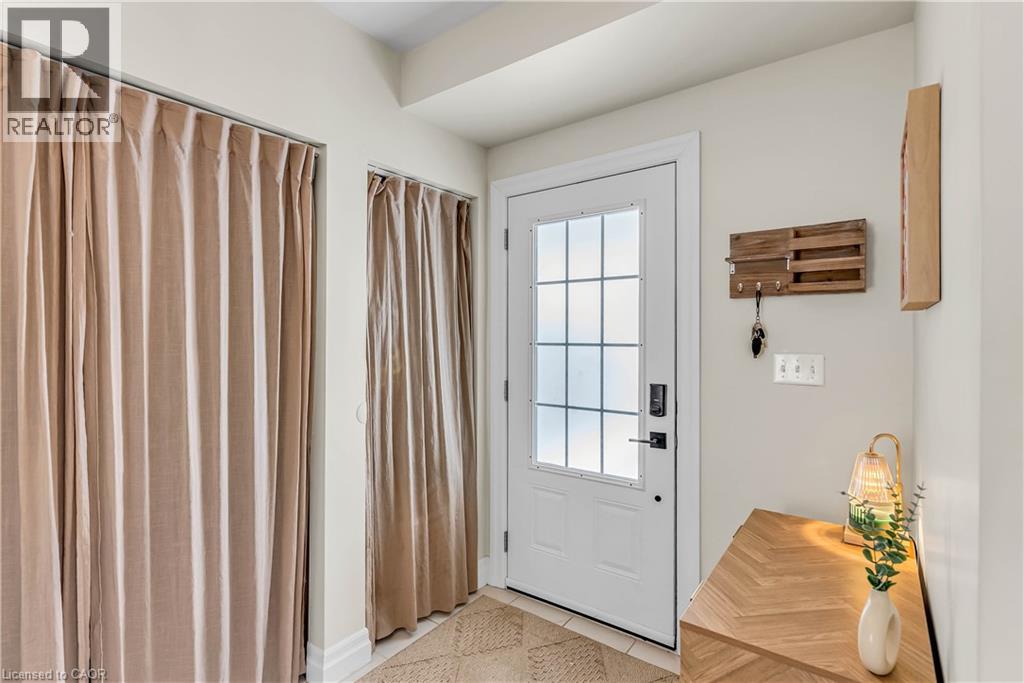 50 Wellington Street, Paris, Ontario  N3L 1T4 - Photo 3 - 40795099