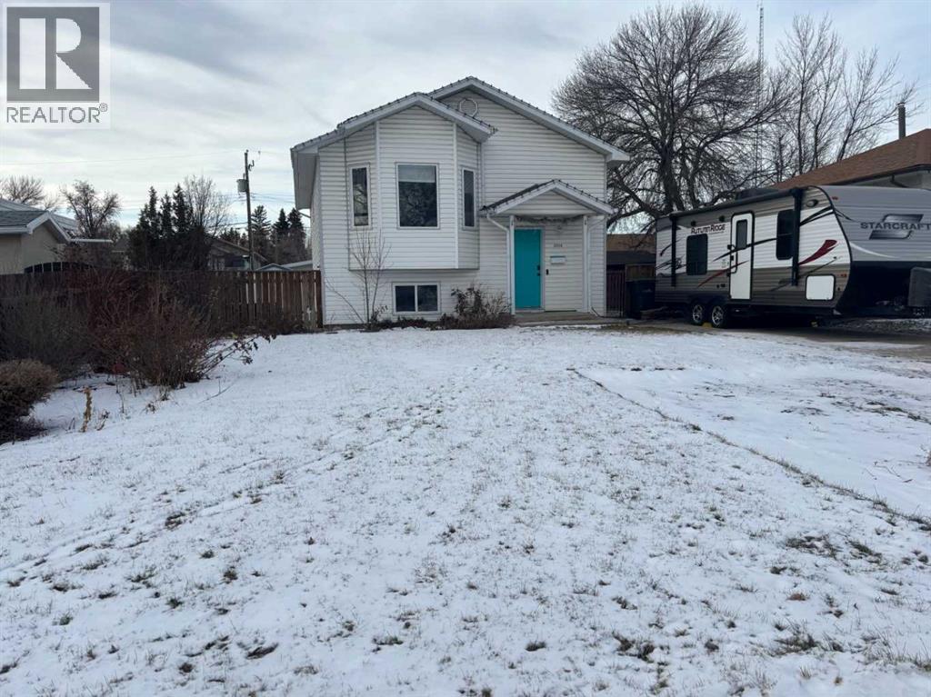 2010 15 Street, Coaldale, Alberta  T1M 1A2 - Photo 1 - A2276348