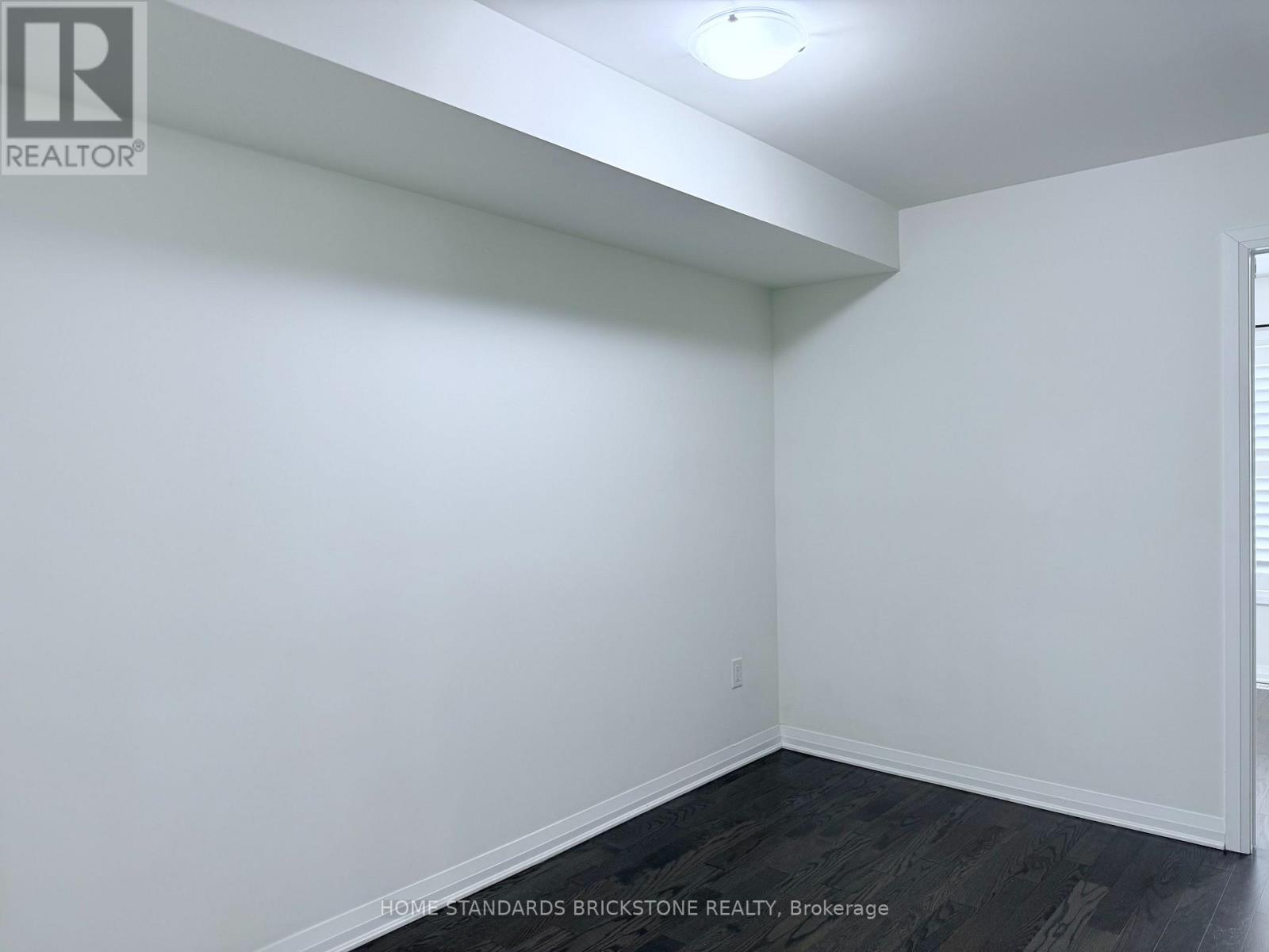 153 Stanley Greene Boulevard, Toronto, Ontario  M3K 0A5 - Photo 4 - W12654066