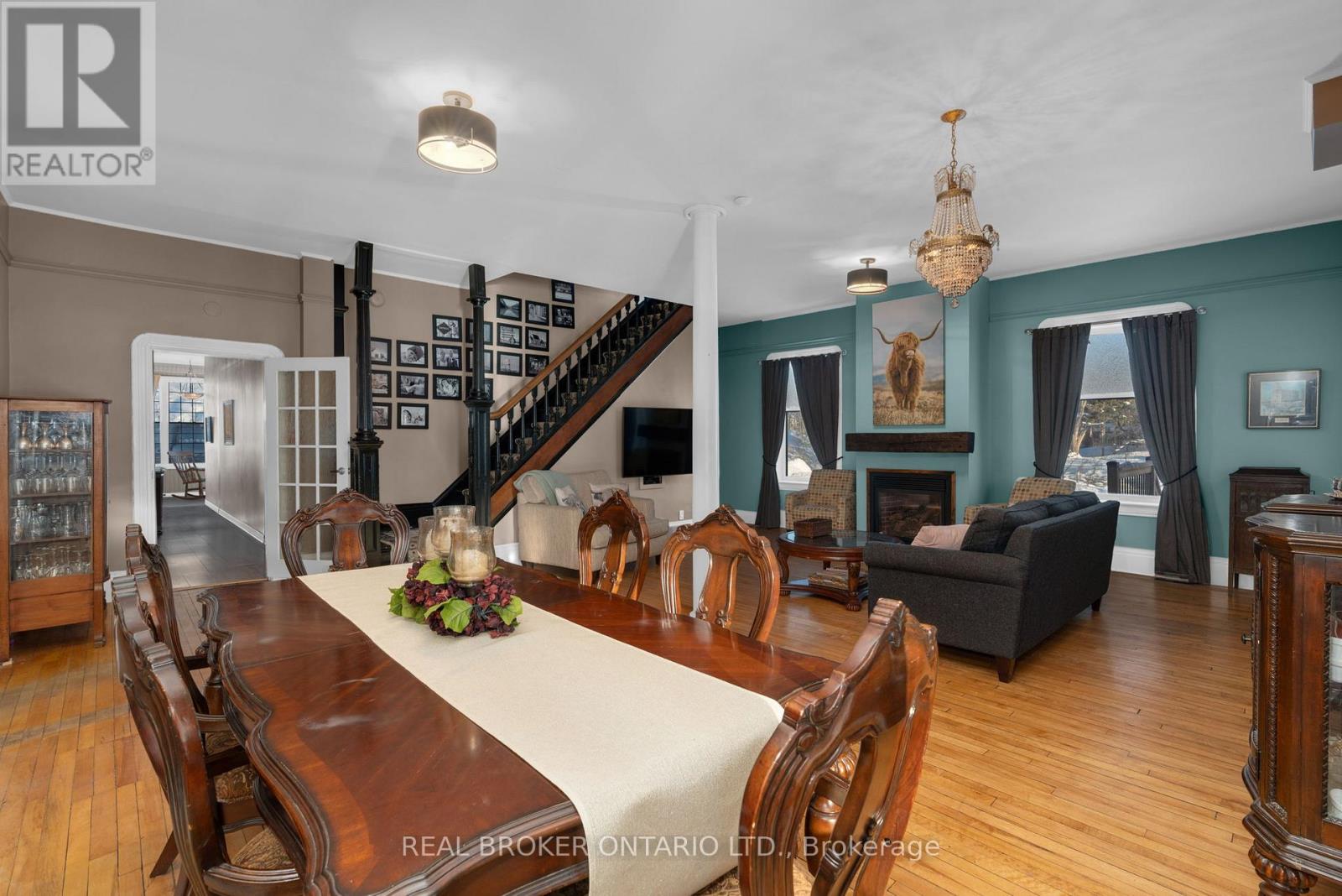 1002 Cowbell Lane, Gravenhurst, Ontario  L0K 2B0 - Photo 13 - X12654068